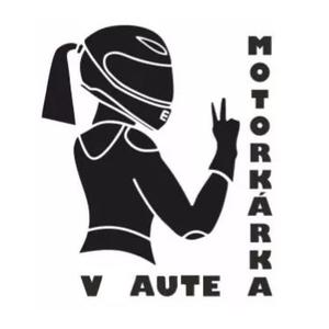 Uzlīme Motocikls automašīnā