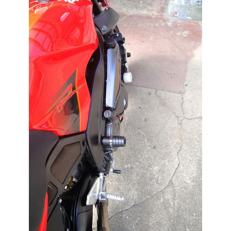 Aprilia TUONO 1000 (02-05) Arrow izpārdošana