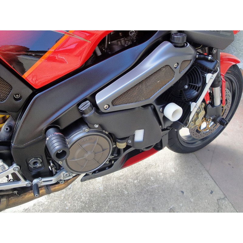 Aprilia TUONO 1000 (02-05) Arrow izpārdošana