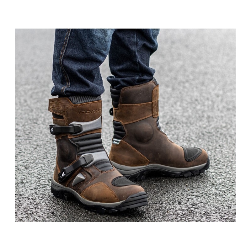 Moto apavi Forma Adventure Low WP brown