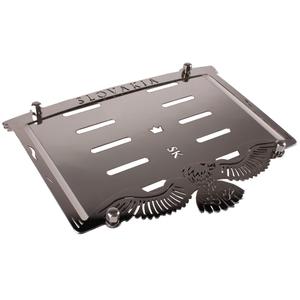 Nerūsējošā tērauda paplāksne zem SK numura zīmes Slovākija