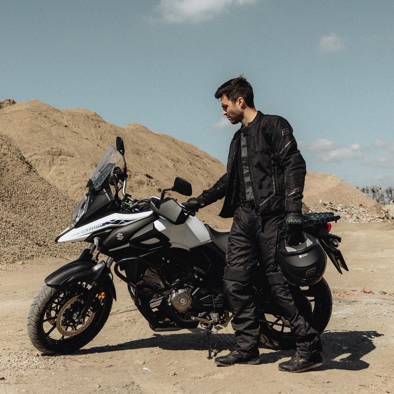 Moto jaka Ozone Jet II black izpārdošana