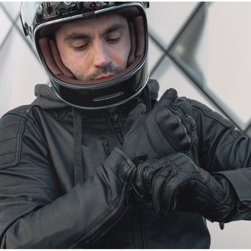 Motocikla cimdi Rebelhorn Thug II black perforēti