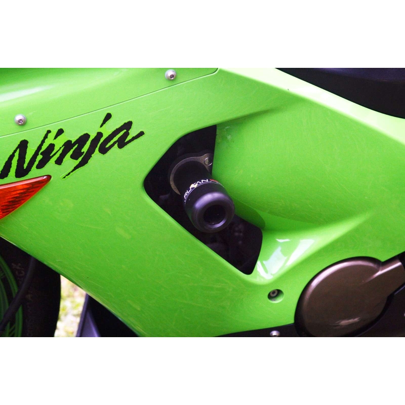 Kawasaki ZX-6R (05-06) bez apžogojuma modifikācijas Gatling