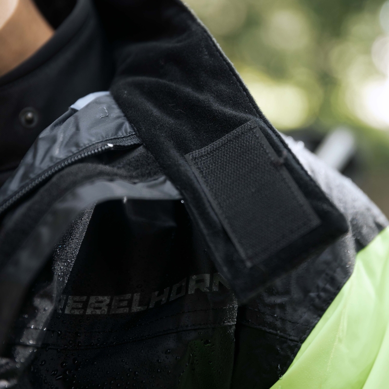 Rebelhorn Lietus melna motocikla jaka