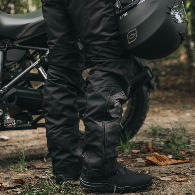 Ozone Vulcan Black Motocikla bikses
