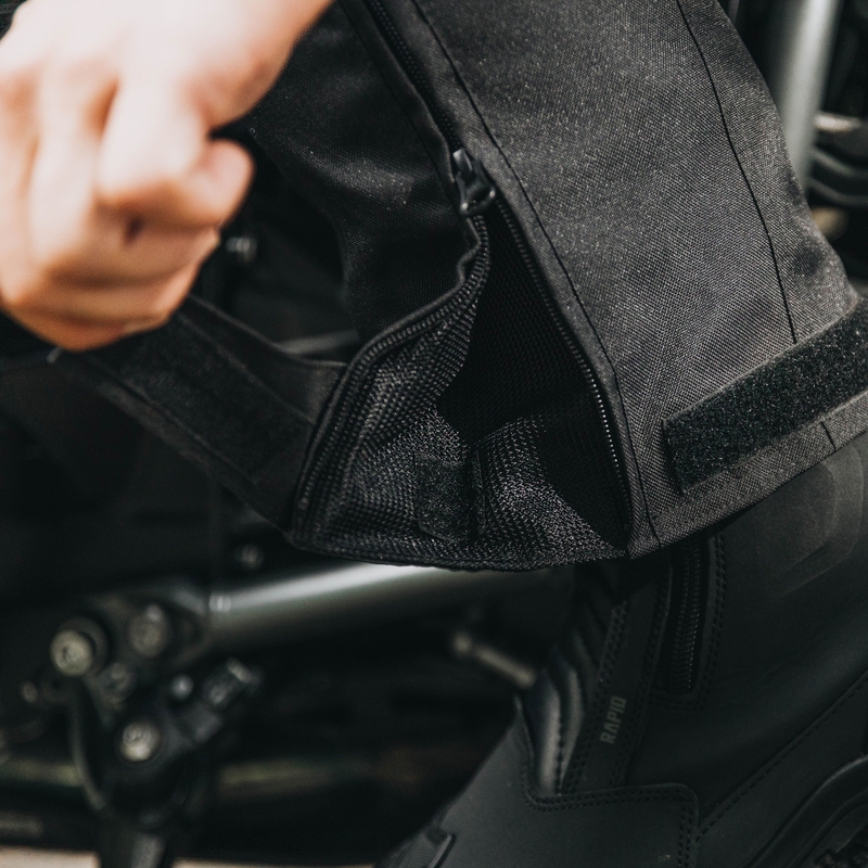 Ozone Vulcan Black Motocikla bikses