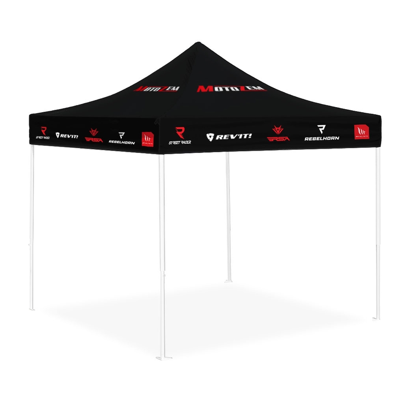 MotoZem zīmola sacīkšu telts jumts