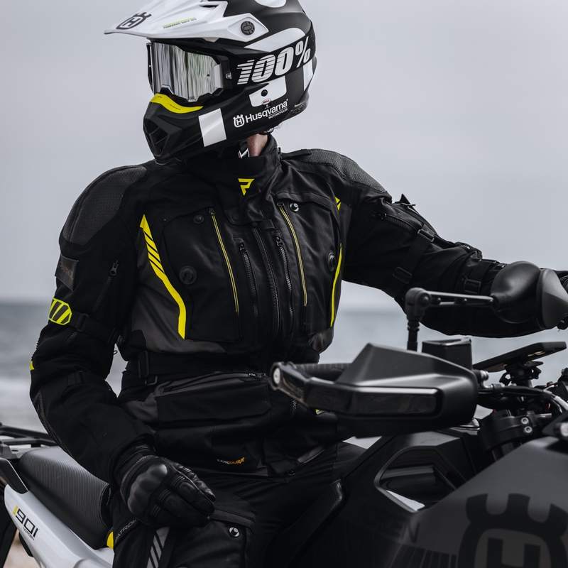 Rebelhorn Patrol melns-pelēks-fluo dzeltens motocikla jaka
