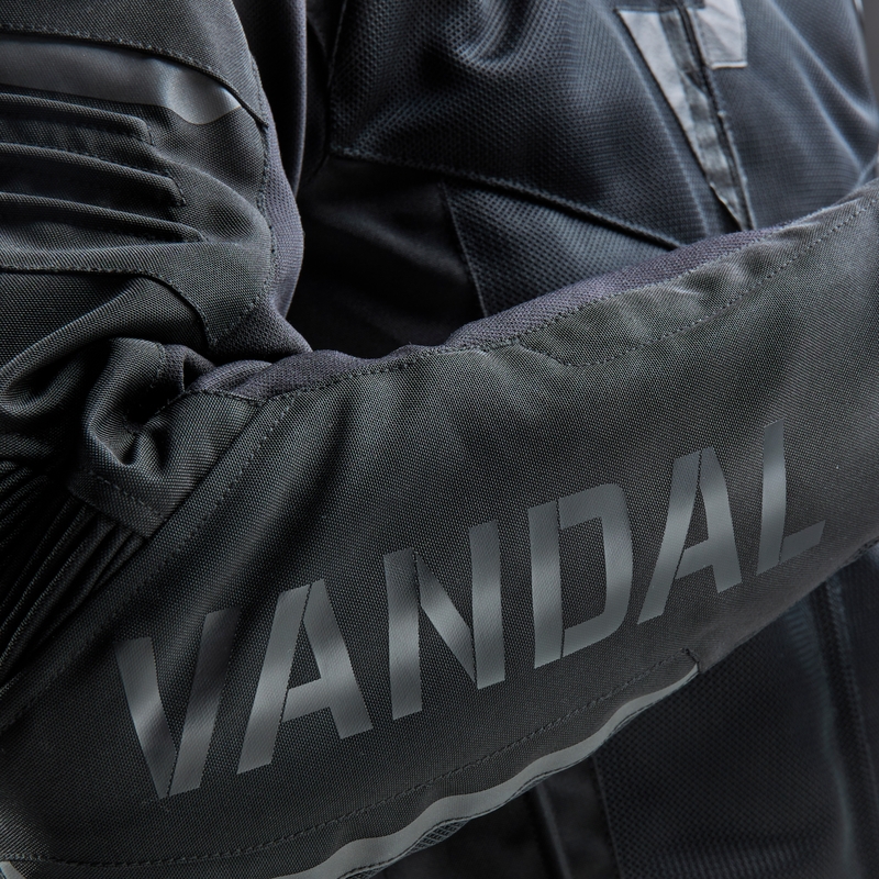 Rebelhorn Vandal Mesh Black motocikla jaka