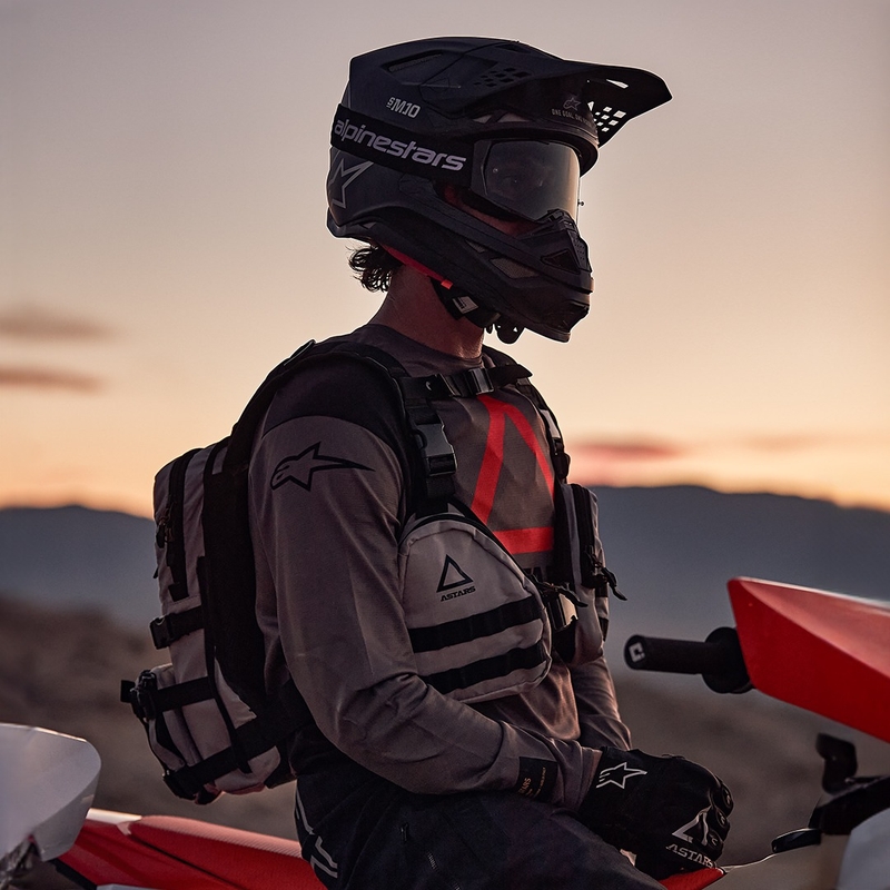 Mugursoma Alpinestars Techdura Tactical pelēk- melna 9 l
