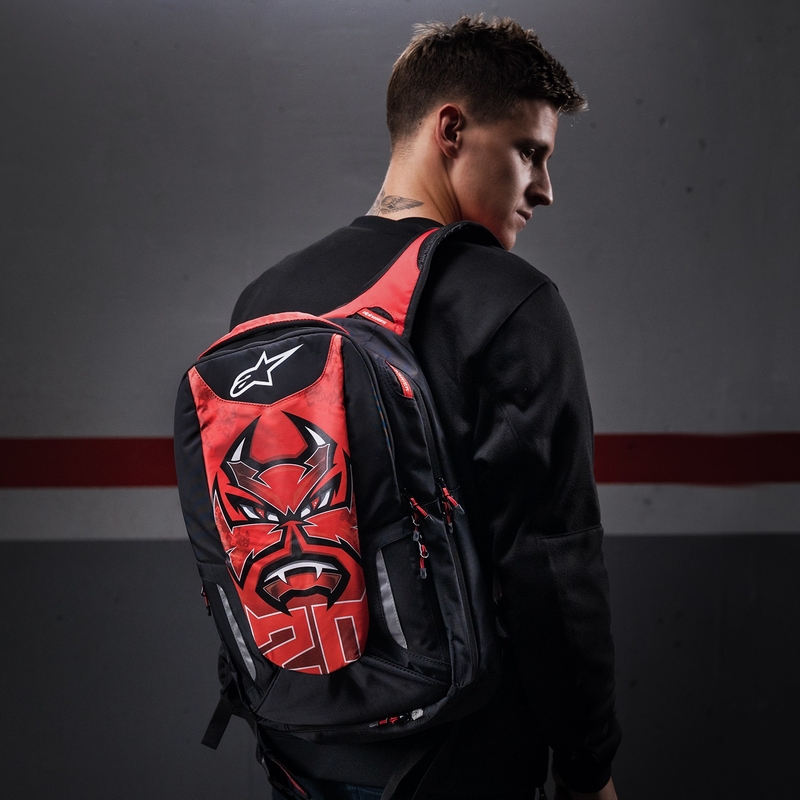 Batoh Alpinestars City Hunter FQ20 2024 černo-červeno-bílý