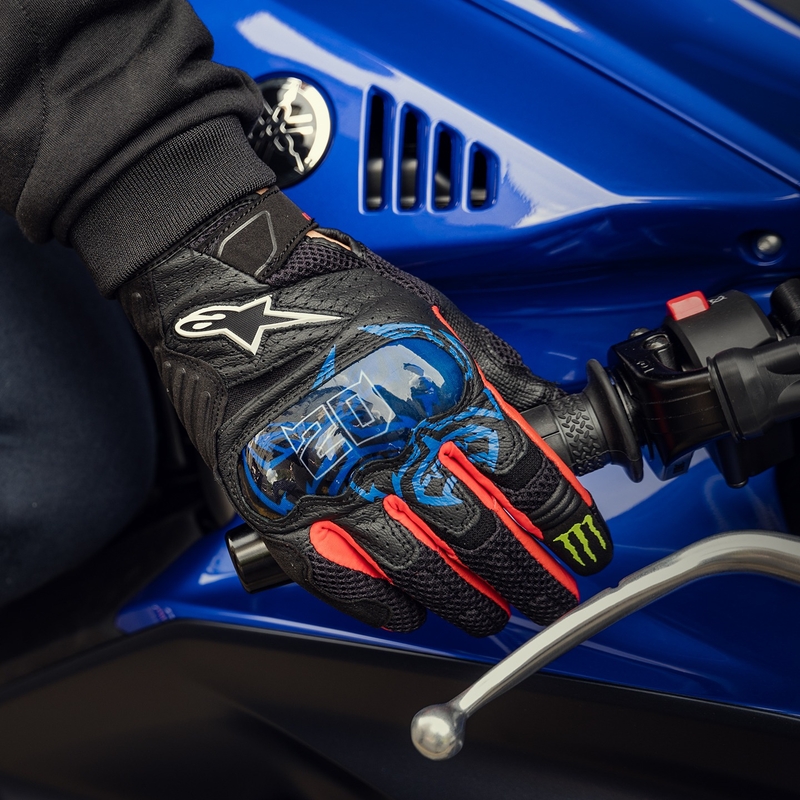 Alpinestars SMX-1 Air 2 Monster FQ20 melni-sarkani-zili-balti-zaļi motocikla cimdi