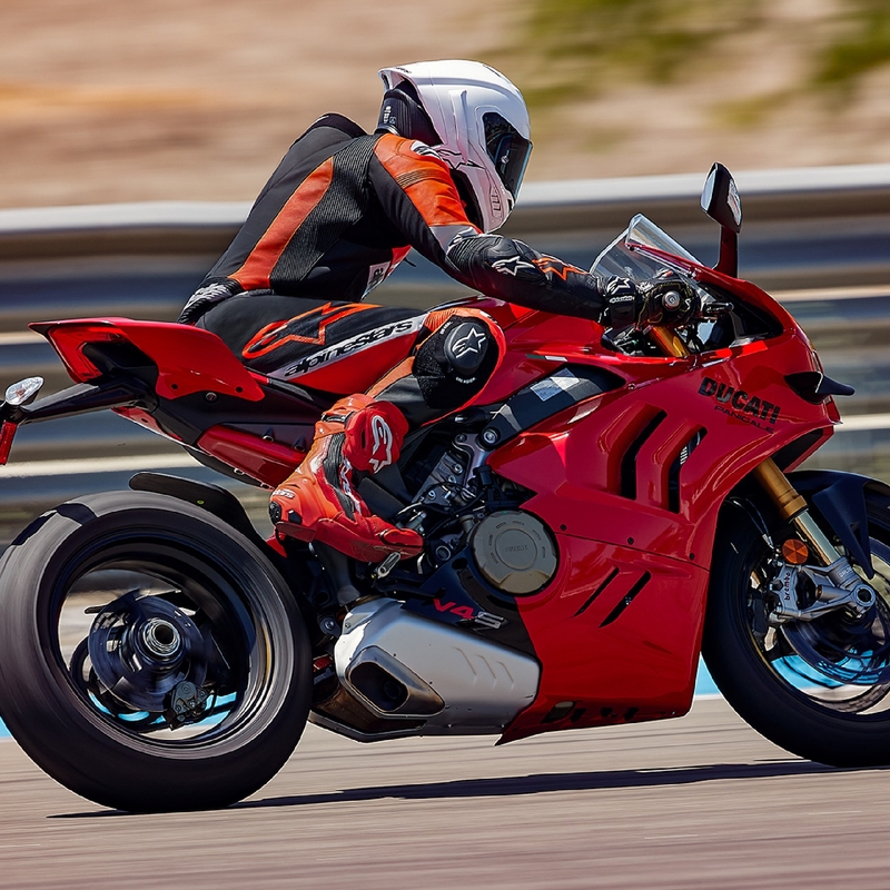 Alpinestars Missile 2 Ward Black-Fluo Red-White ādas motocikla kombinezons