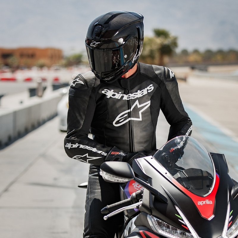 Alpinestars GP Force Lurv melns ādas motocikla kombinezons