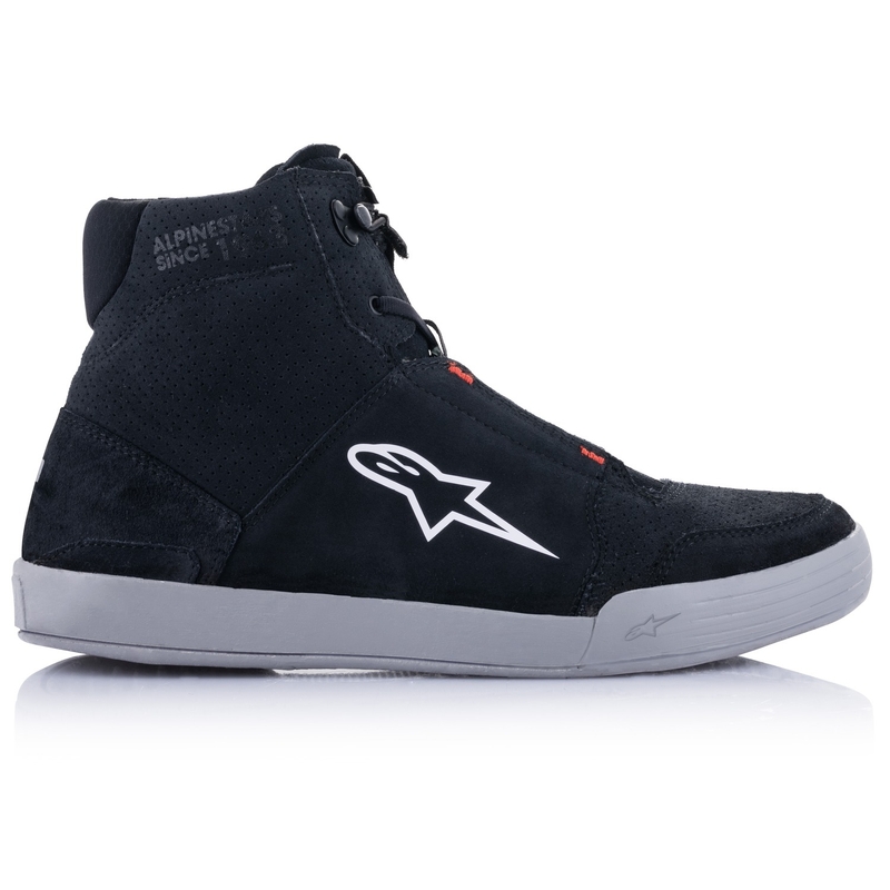 Alpinestars Chrome melni-pelēki-fluo sarkani motocikla zābaki