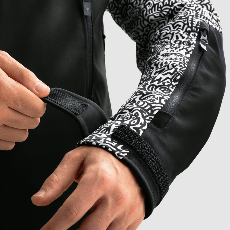 Softshell motocikla jaka Rebelhorn Slash Noriaki melnā un baltā krāsā