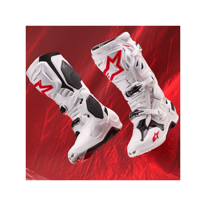 Alpinestars Tech 10 Supervented motociklu zābaki ar perforāciju Balti, sarkani un melni