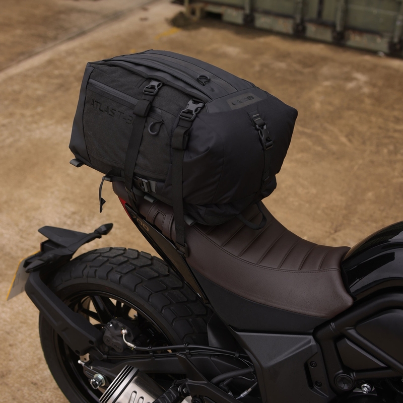Oxford Atlas T-30 Advanced Tourpack 30 l pasažiera sēdekļa soma, melna
