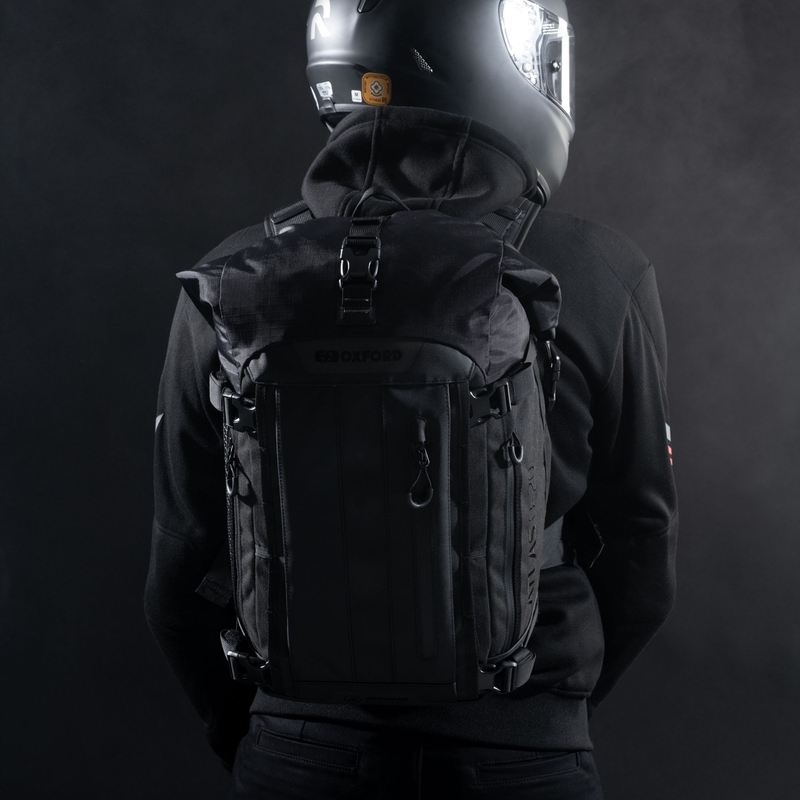 Motocikla soma Oxford Atlas B-20 Advanced Backpack 20 l melna