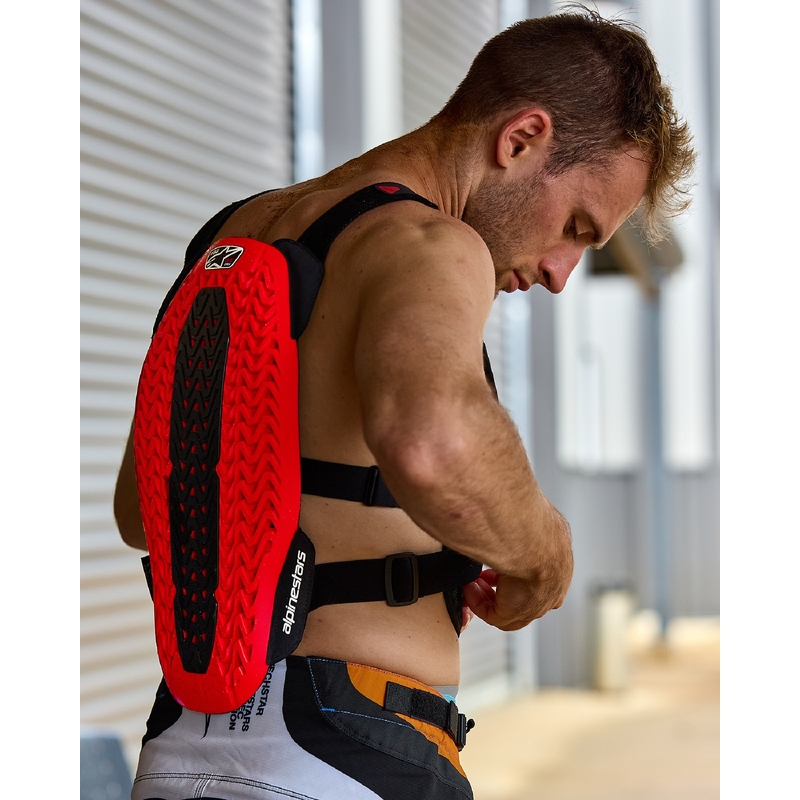 Alpinestars A-5 Plasma melni-arkani-balti krūšu aizsargi