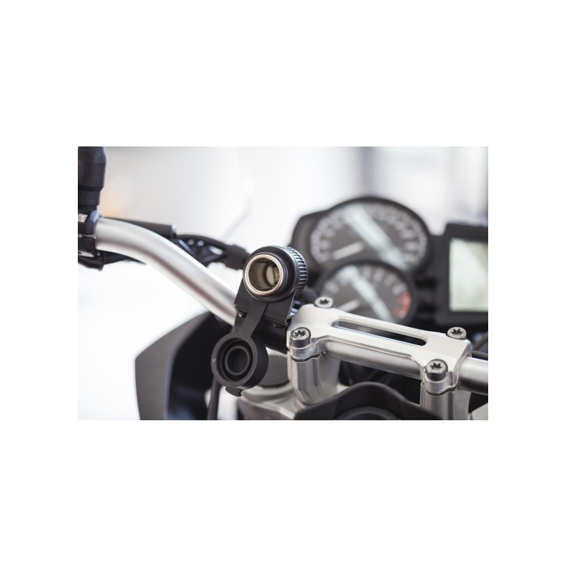 Starptelefonu lādētājs ar CL izeju motocikliem