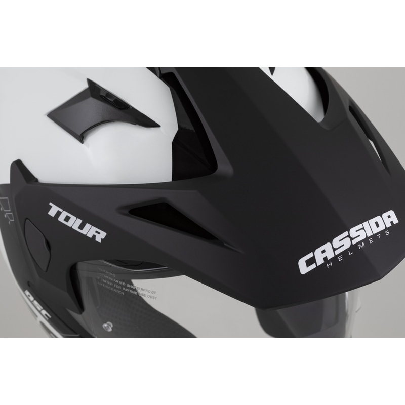 Enduro ķivere Cassida Tour 2.0 Dual balta-melna ar melnu matētu vizieri