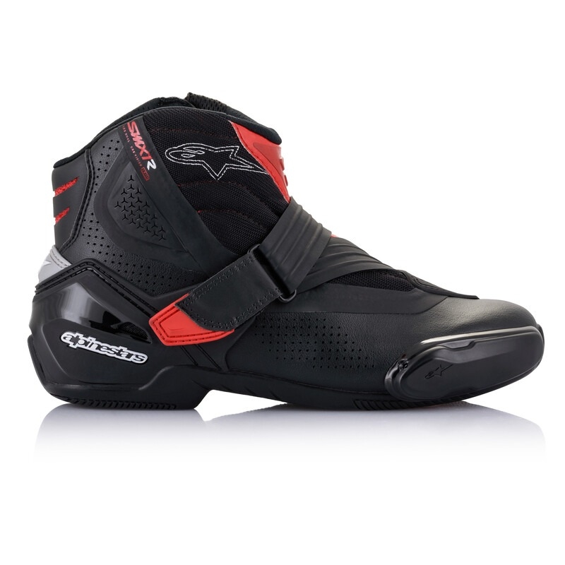 Alpinestars SMX-1 R ventilācijas melni un sarkani motociklu zābaki