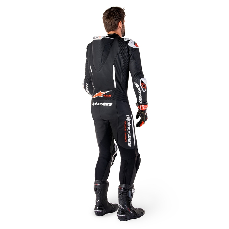 Alpinestars GP-R7 Tech-Air gatavs/kombinābils melns-balts-fluo sarkans viengabala ādas motocikla kombinezons