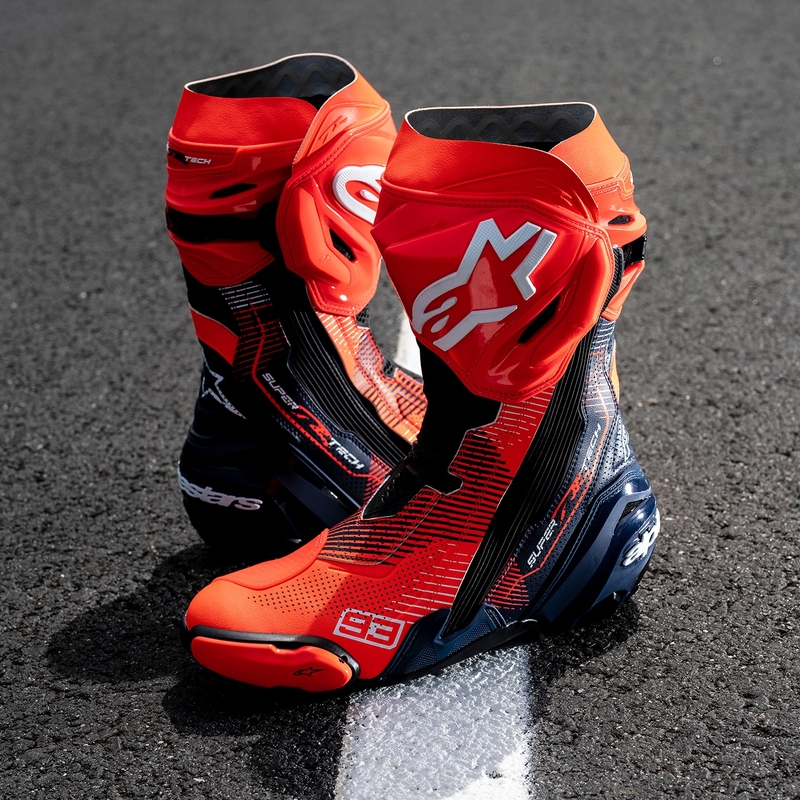 Alpinestars Supertech R Vented limited edition MM93 Marc Marquez fluo sarkani-zili-melni motocikla zābaki