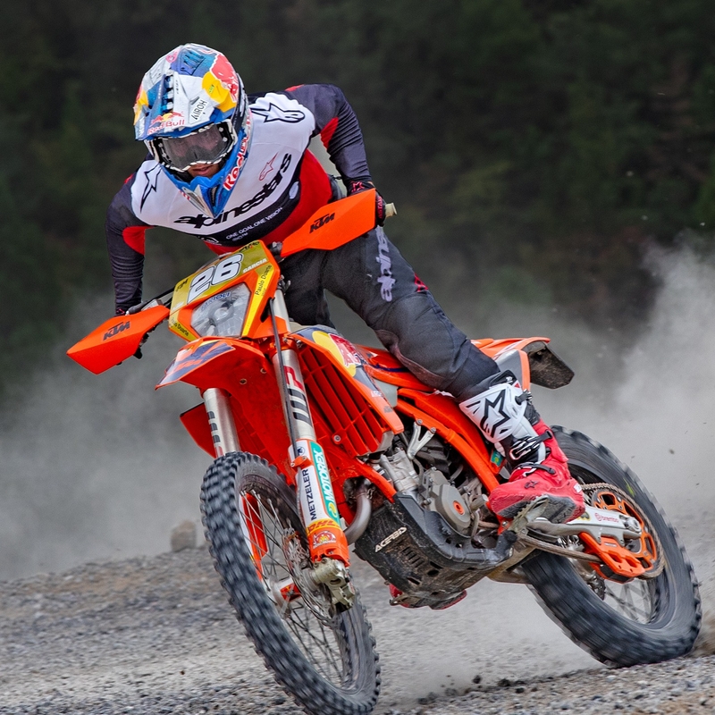 Alpinestars PRO-Dura motokrosa bikses melnā un baltā krāsā