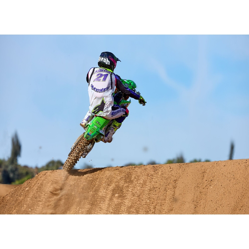 Alpinestars Supertech Dirt Studios baltās-violetās-rozā-fluo dzeltenās motokrosa bikses ar ierobežotu izlaidumu