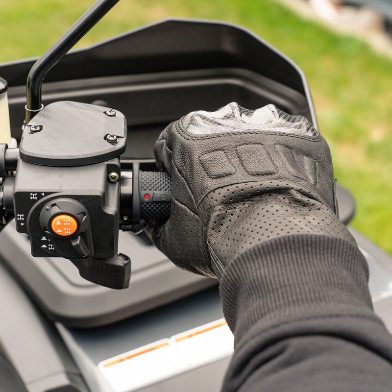 Apsildāmi ATV rokturi SHARK Lock-On ar integrētu vadību + īkšķa apsildi