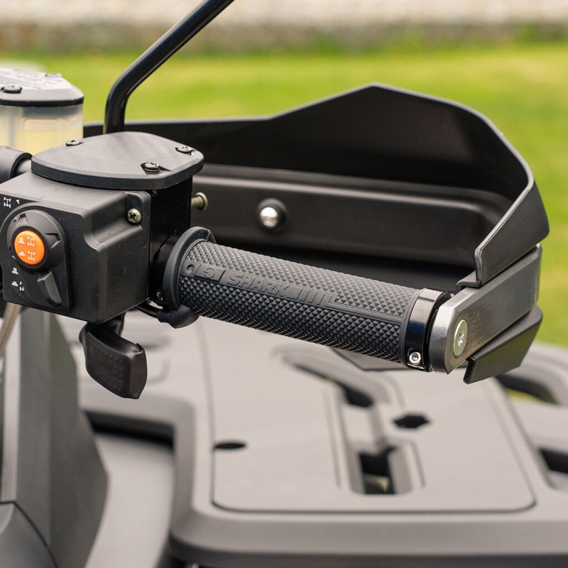 Apsildāmi ATV rokturi SHARK Lock-On ar integrētu vadību + īkšķa apsildi