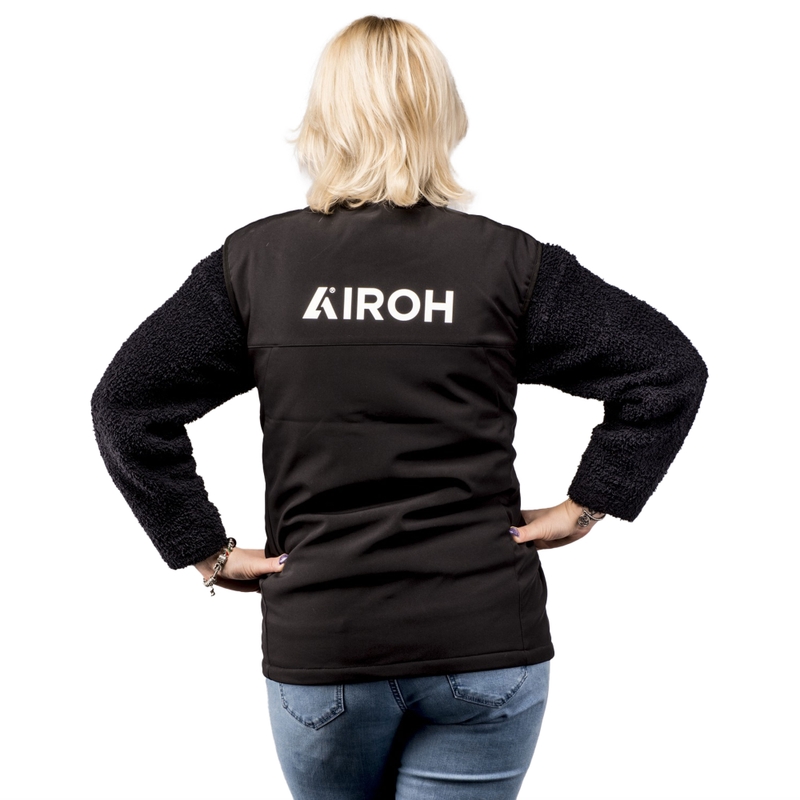 Airoh veste melna