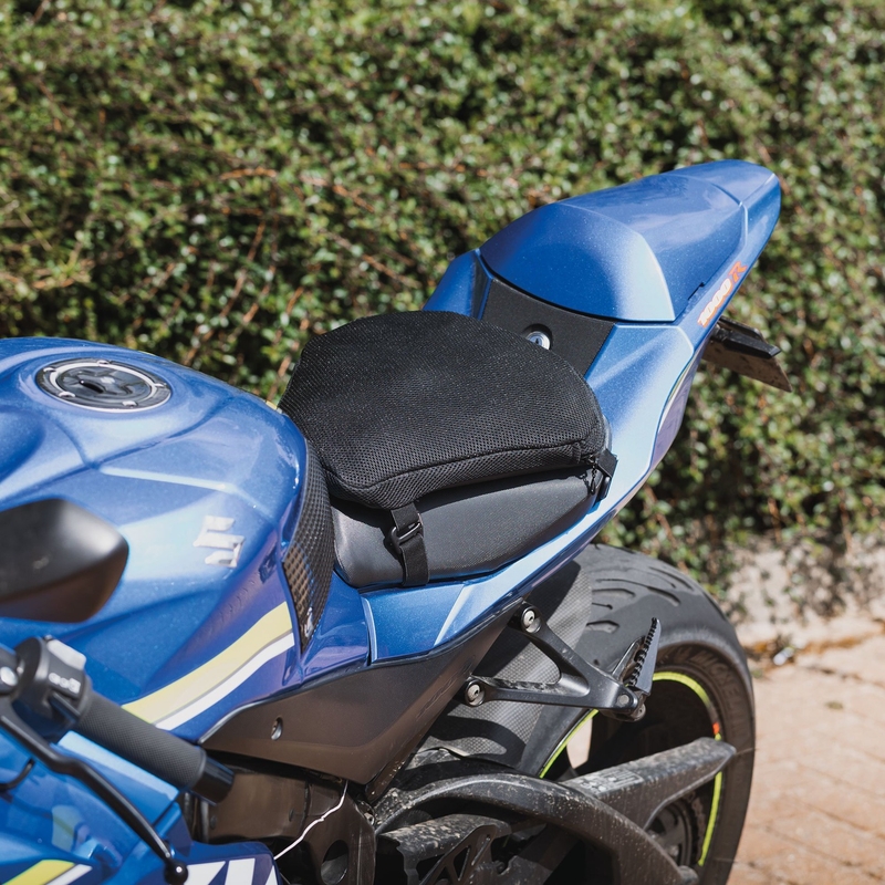 Oxford Air Seat Street un sporta piepūšamais segla spilvens melns