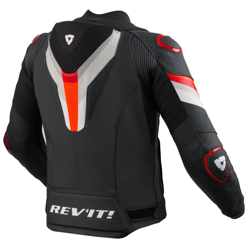 Revit Quantum 3 Pro Black/Red motocikla jaka