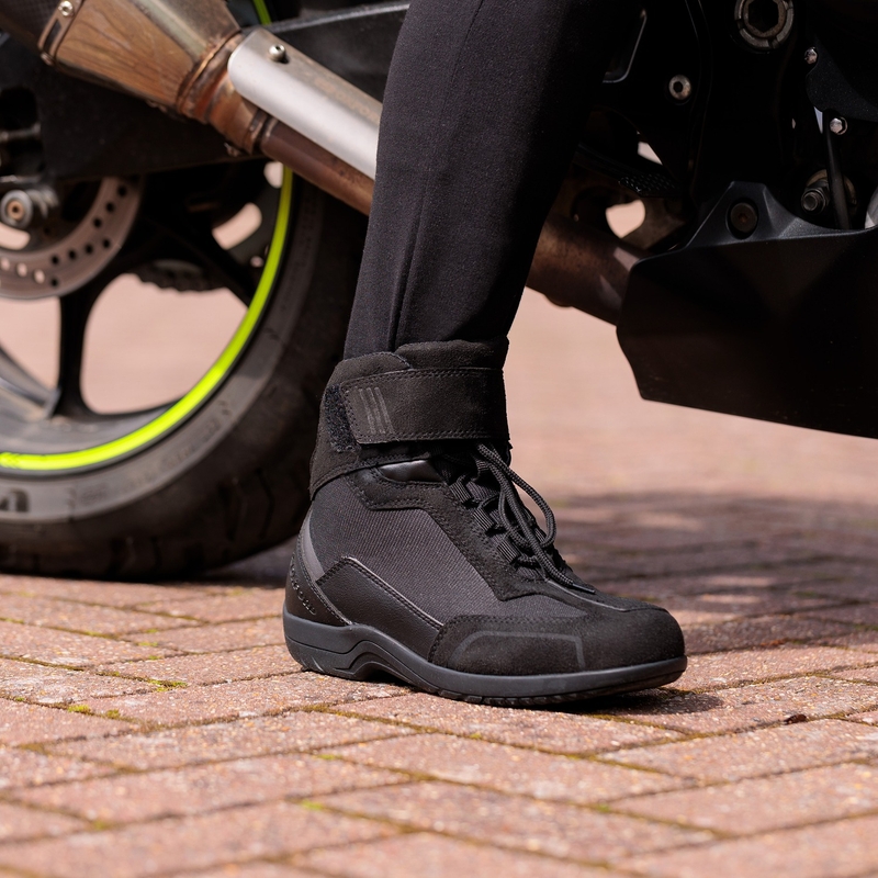 Sieviešu Oksfordas Spartan Air melni motocikla apavi