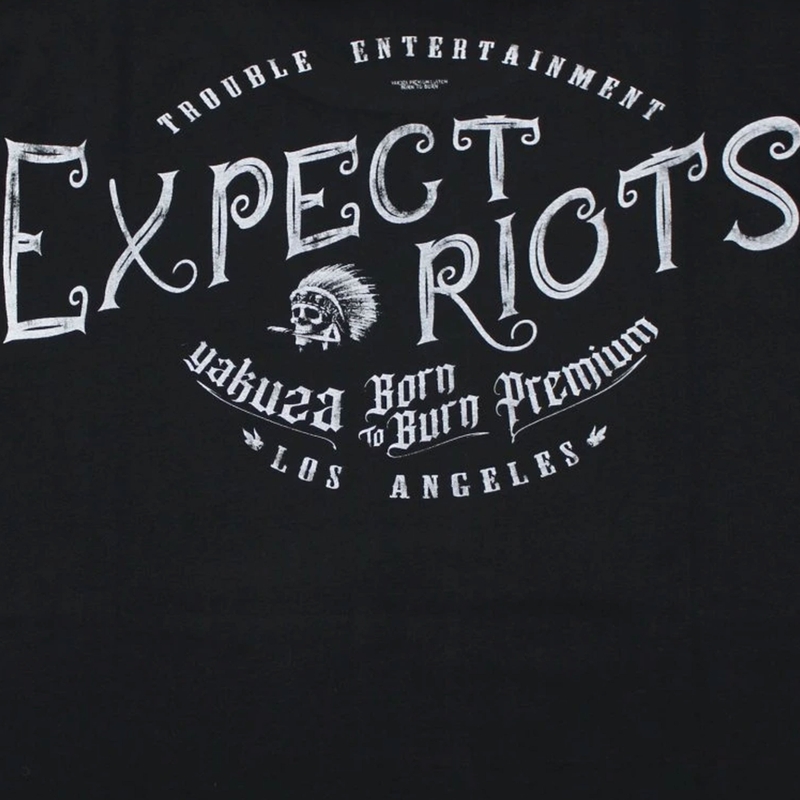 T-krekls Yakuza Premium Expect Riots - Los Angeles black