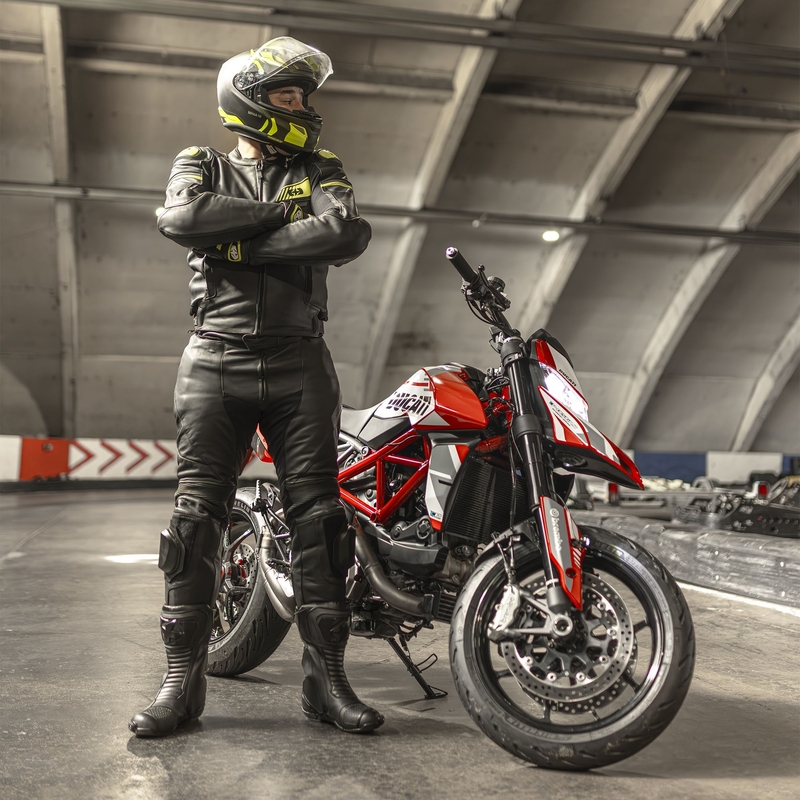 Oxford Cypher 1.0 D2D Black Motociklu zābaki