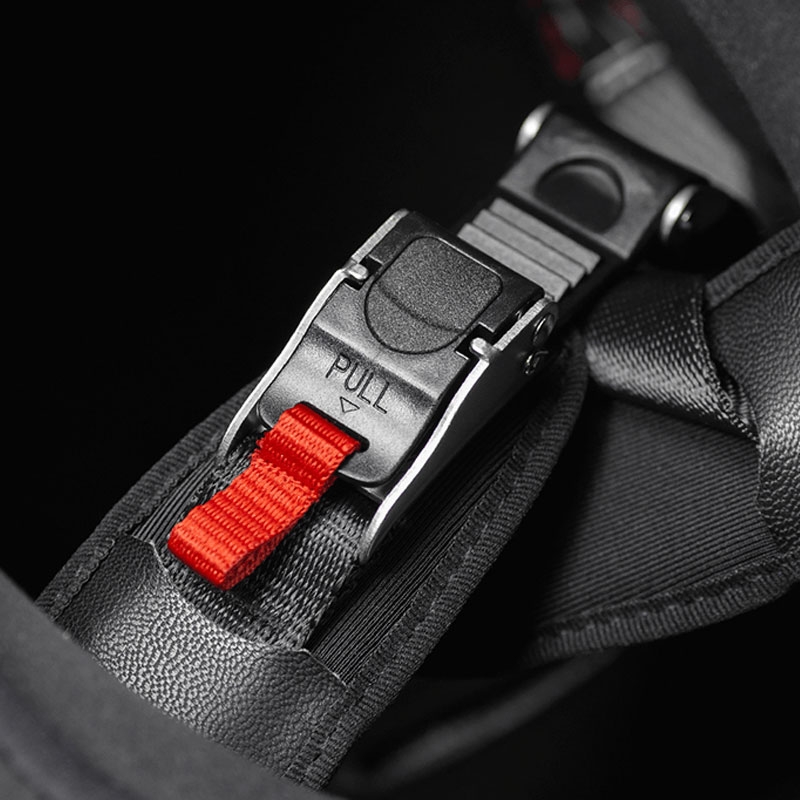 Integrālā motociklistu ķivere LS2 FF811 Vector II Splitter balta-melna