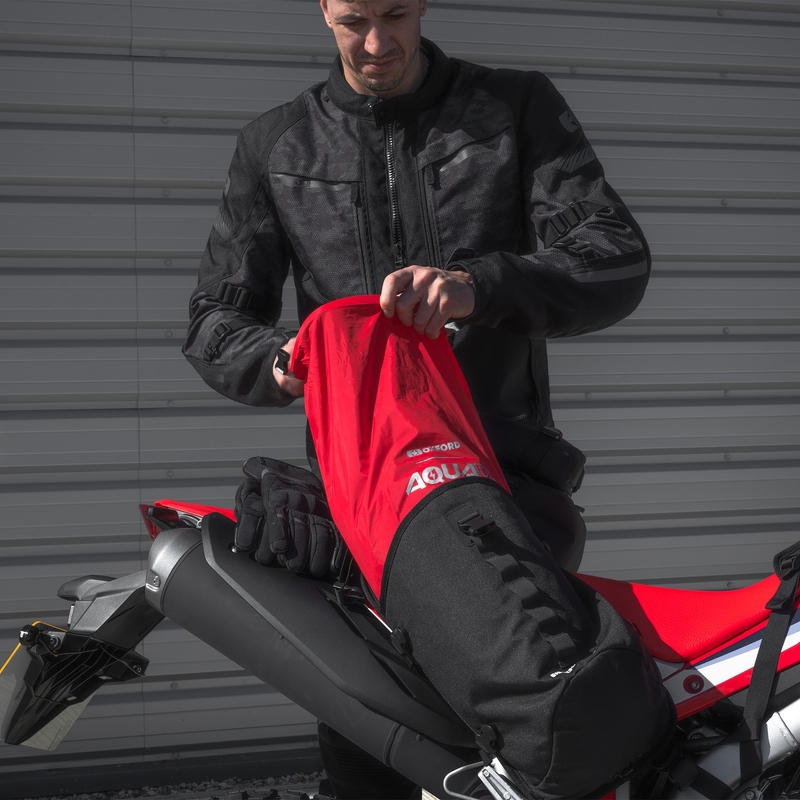 Oxford N9 Drop sack Nomad melns 9 l