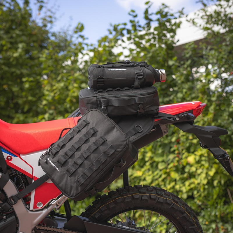 Oxford B2 Nomad pudeles soma melna