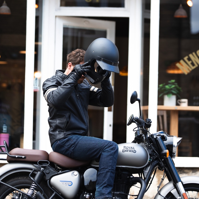 Oxford Holton melna motocikla jaka