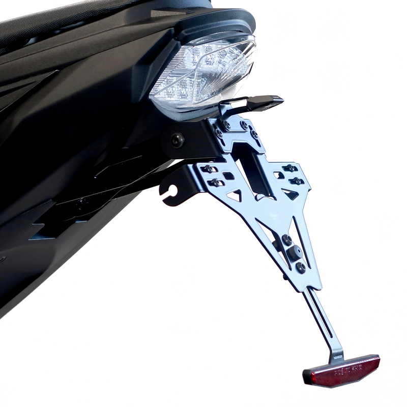 Numura zīmes turētājs ar apgaismojumu Highsider Akron RS PRO Suzuki GSX-S 750 melns