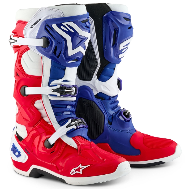 Alpinestars Tech 10 ierobežotas sērijas FORTITUDE balti-zili-sarkani motocikla zābaki