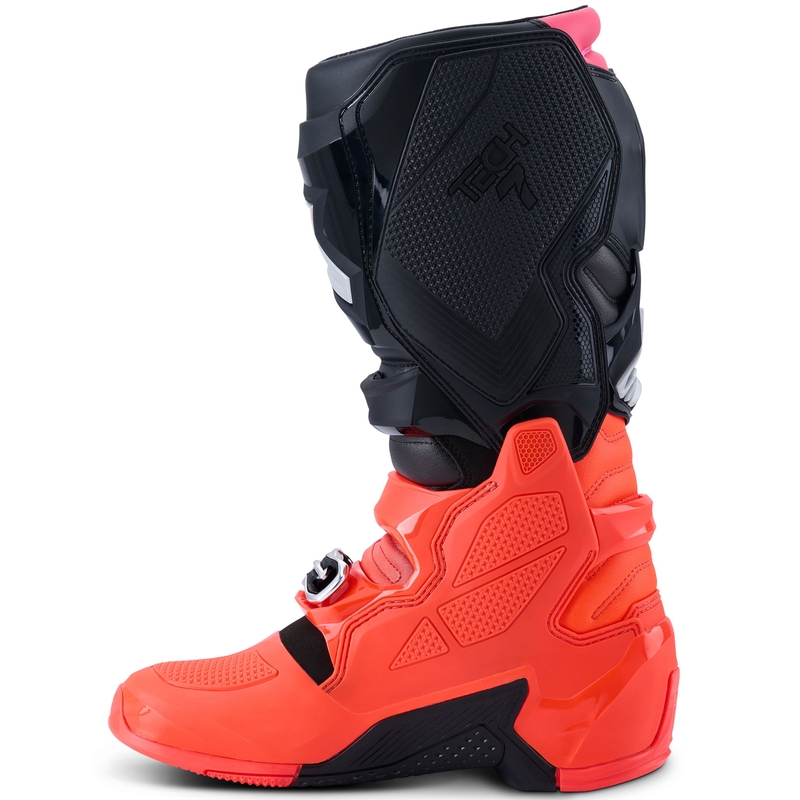 Alpinestars Tech 7 Black-Fluo Red-Fluo Pink motociklu zābaki