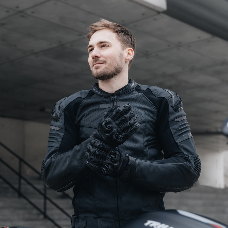 Rebelhorn Vandal Black Ādas motocikla jaka