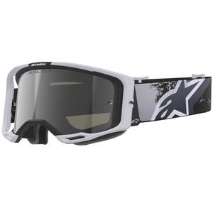 Alpinestars Supertech Vision 8 Lahnd motokrosa brilles baltā un melnā krāsā ar sudraba spoguļstikla lēcām