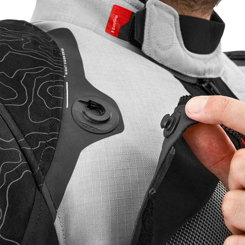 Shima Tracker gaiši pelēka motocikla jaka